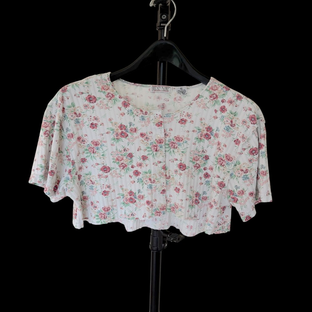 80's Coquette XL‎ Cottagecore Floral Ribbed Crop Top Button Front Short Sleeve